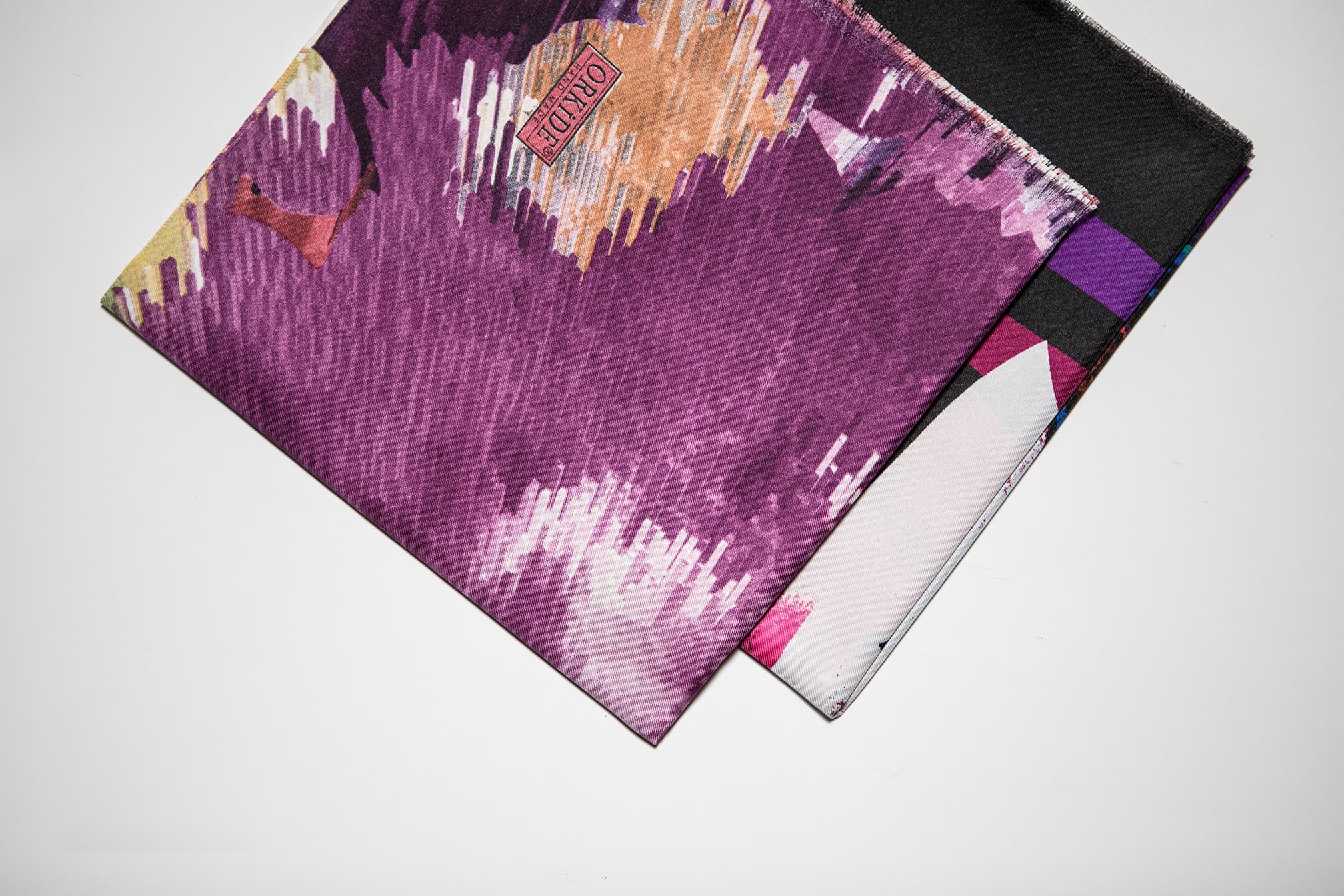 Orkide Tekstil silk scarf and foulard pattern from the design archive — Nº 09
