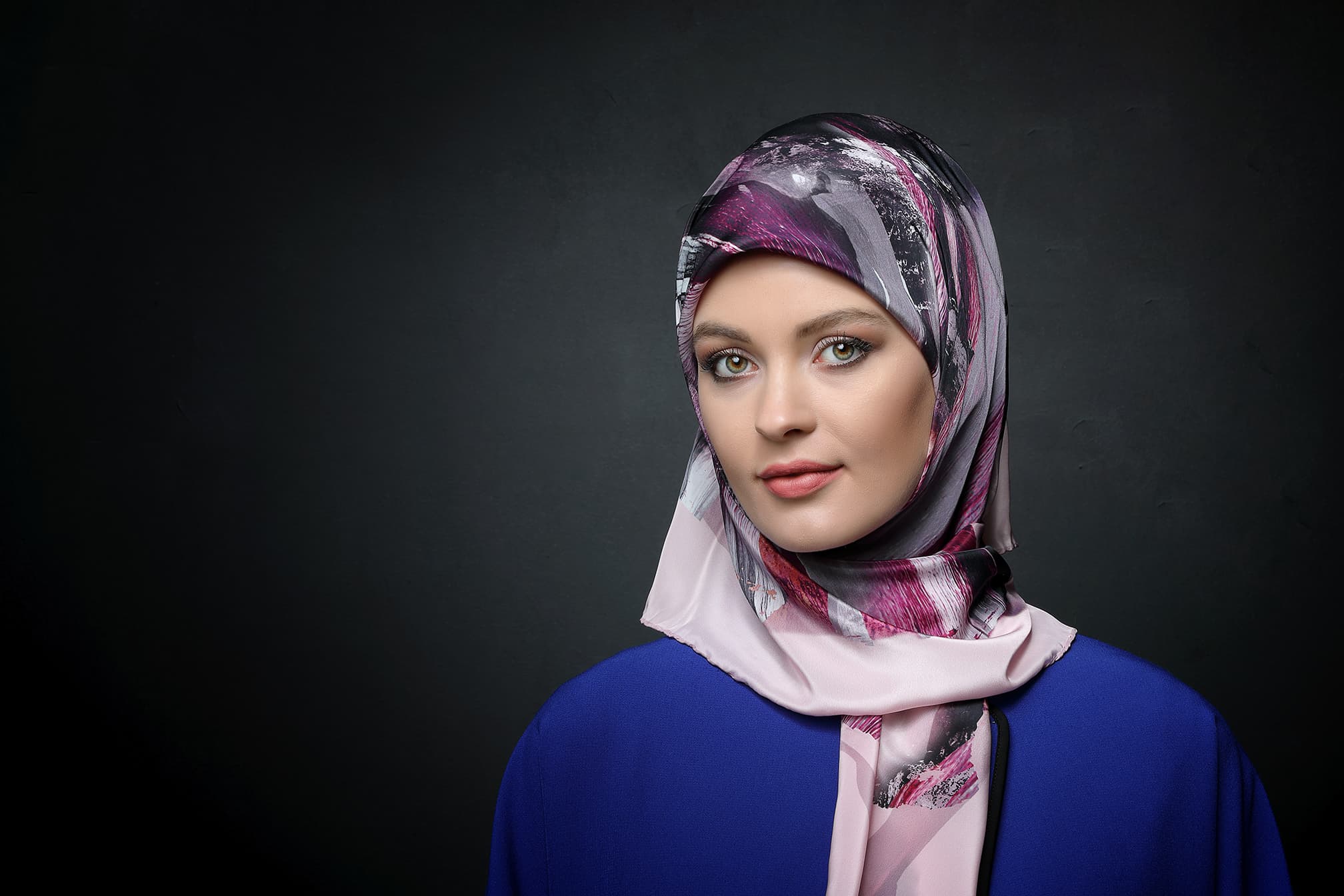 Orkide Tekstil silk scarf and foulard pattern from the design archive — Nº 04